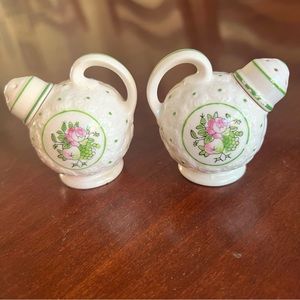 Japan miniature tea pot shaped salt & pepper shakers Japan - lovely for …